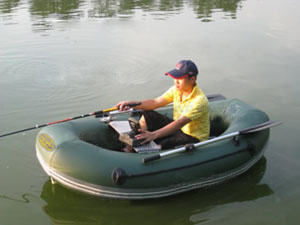 安徽钓鱼充气橡皮船
